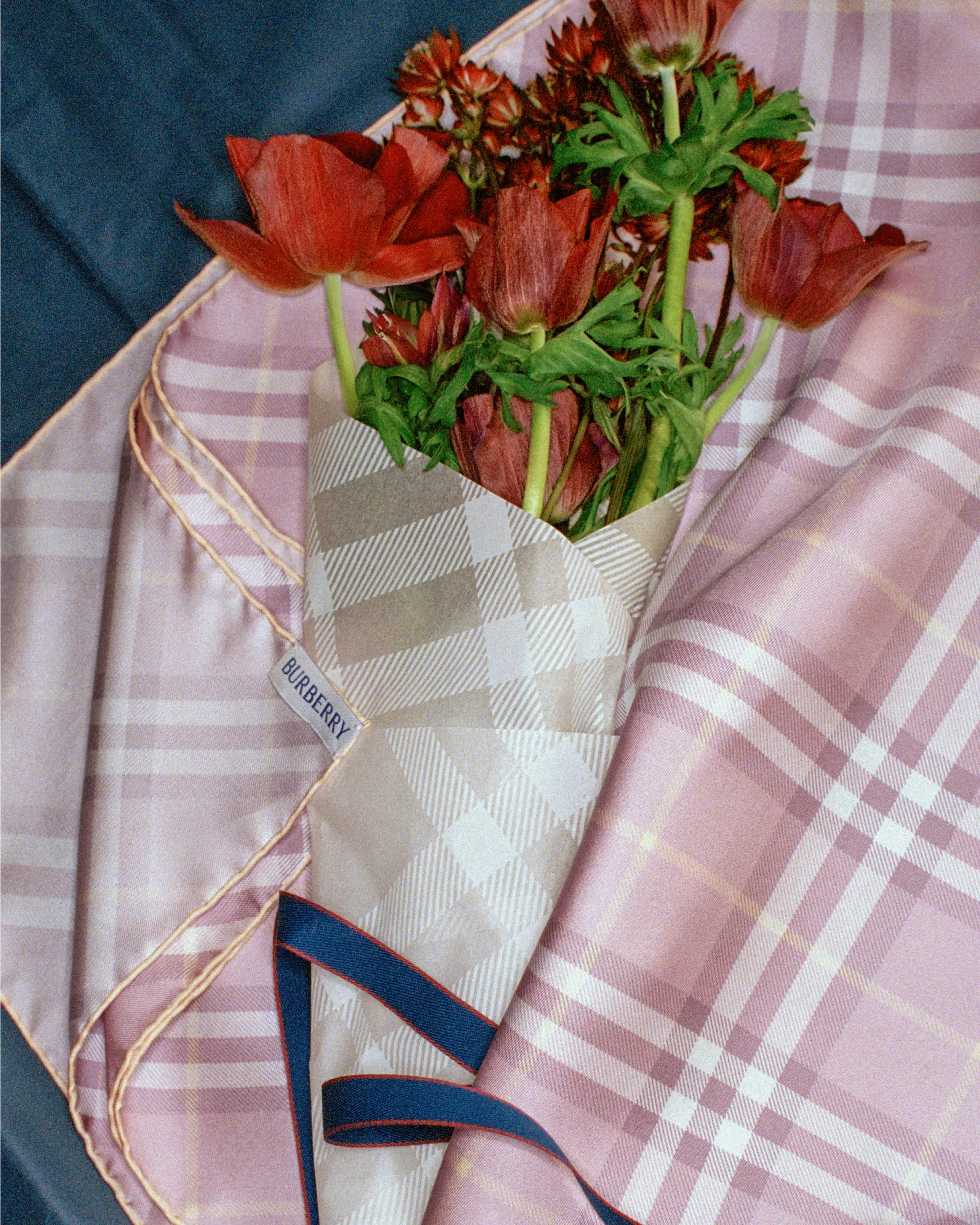 BURBERRY MOTHER'S DAY