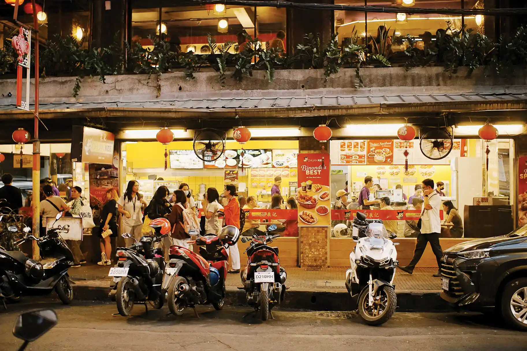 STREET FOOD