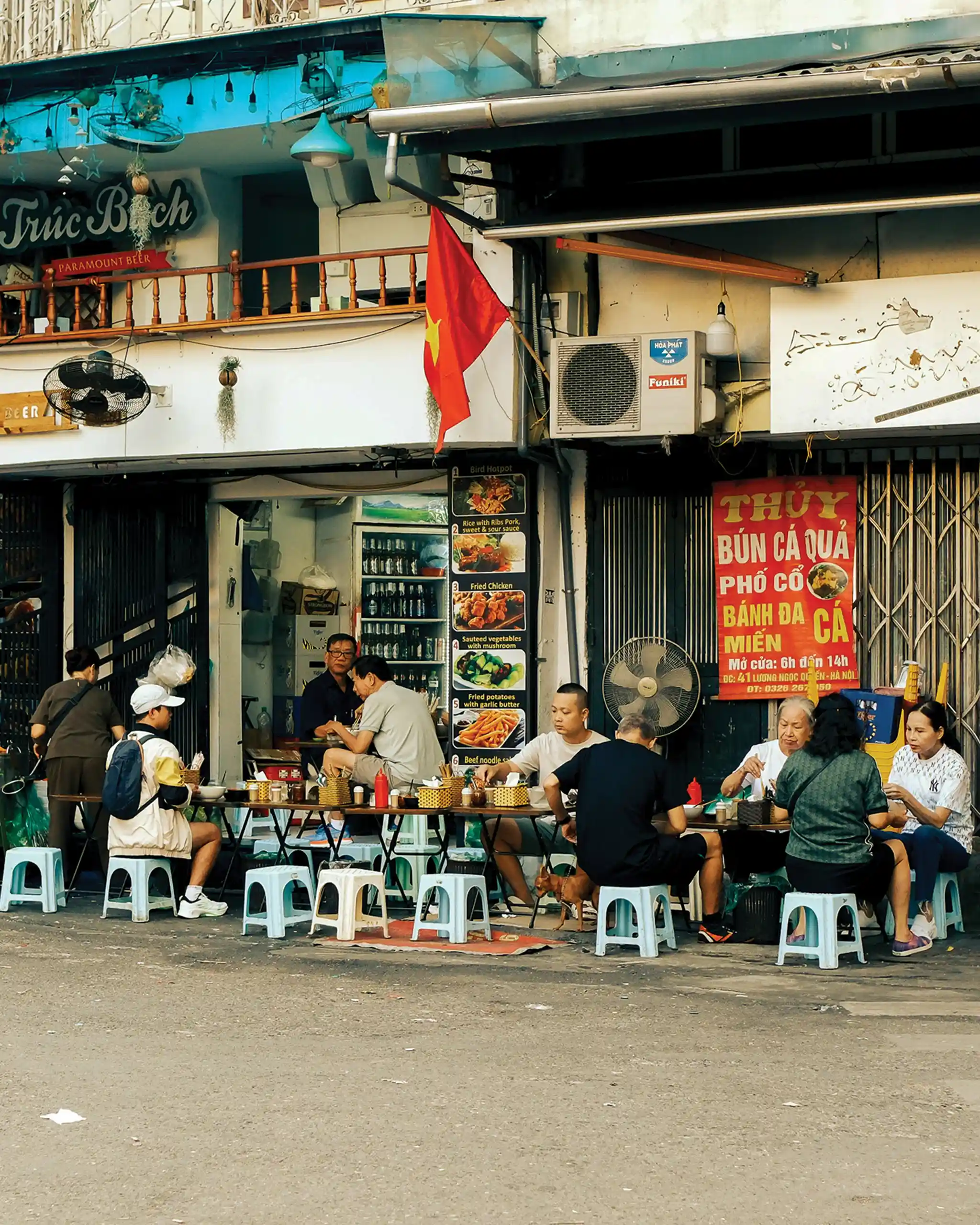 STREET FOOD