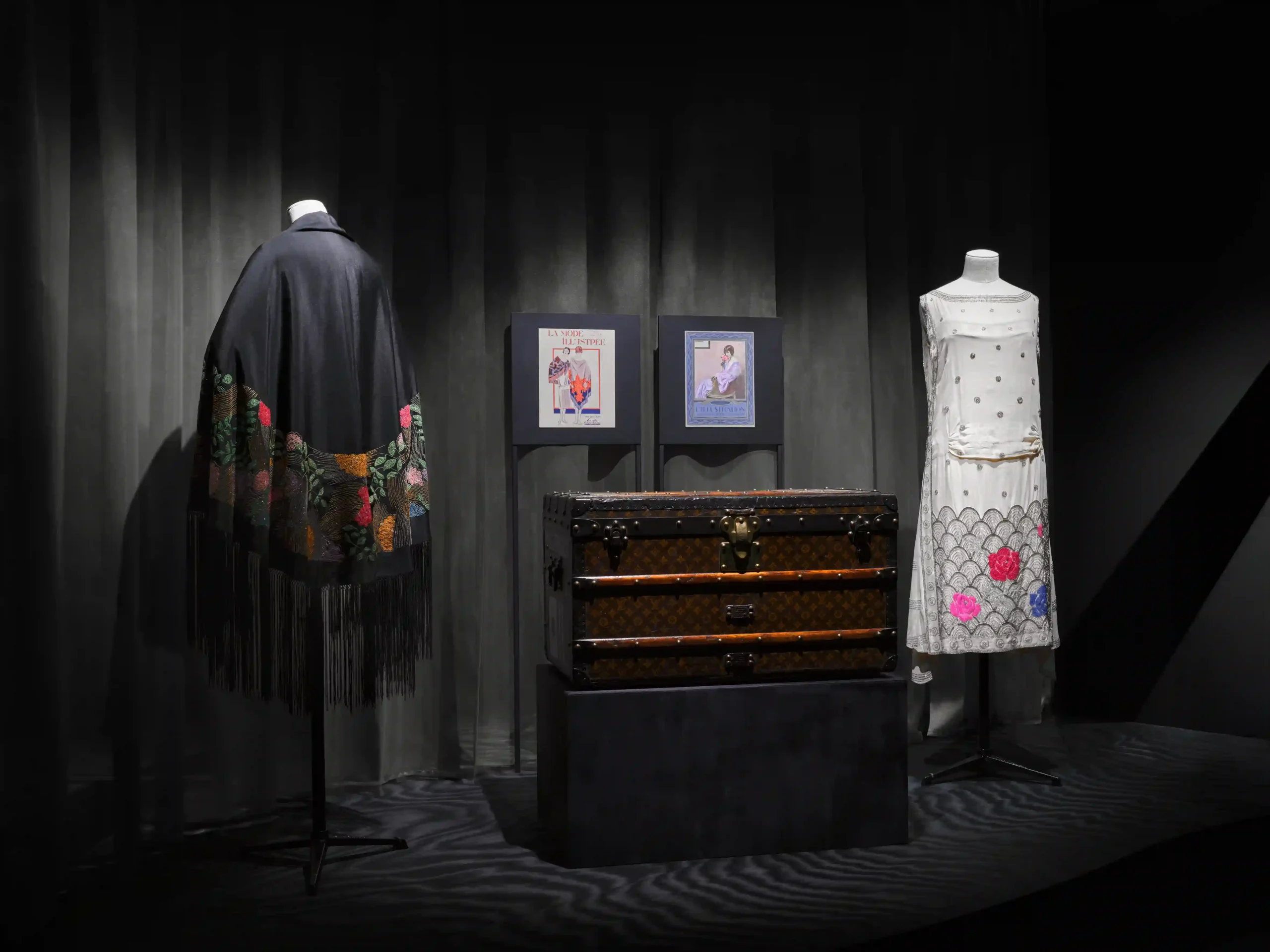LOUIS VUITTON ART DECO