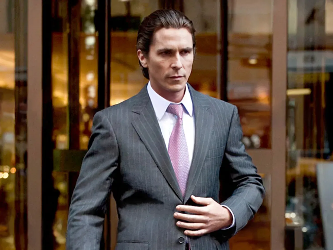 BRUCE WAYNE