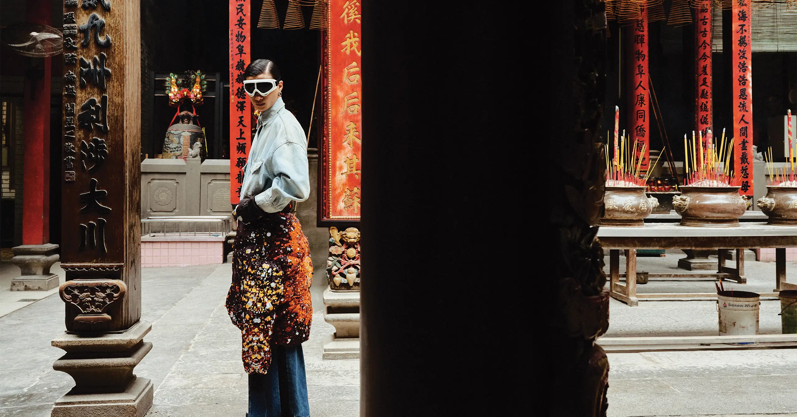 https://vman-sea.com/on-the-cover/get-to-know-the-young-and-cool-men-redefining-contemporary-culture-in-vietnam/