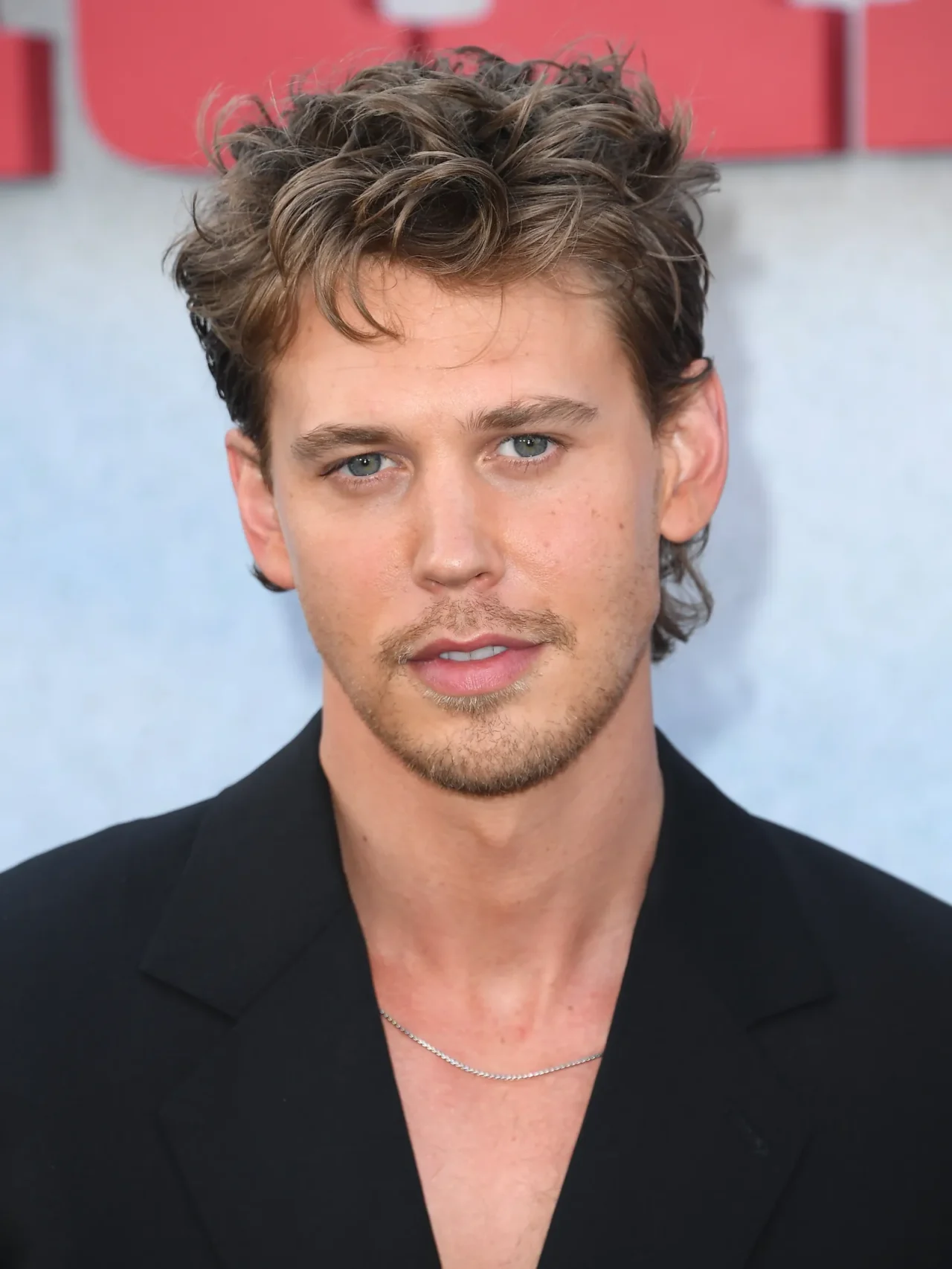 AUSTIN BUTLER